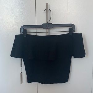 NWT Babaton Off-the-shoulder Top